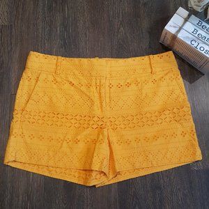 Loft Ann Taylor Gold Lace Eyelet Riviera Shorts 10